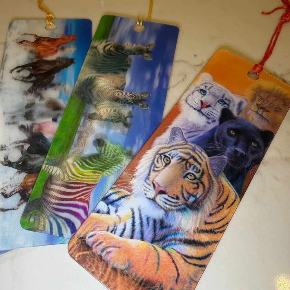 Advanced 3D Bookmark Lot of 4 Lenticular Motion Animals Tiger Horse Zebra Tassel
